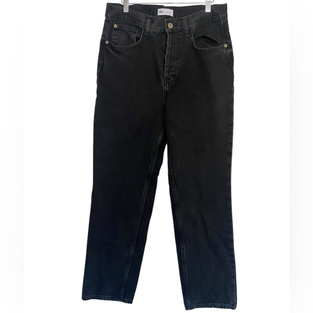 ZARA High-Rise Mom Jeans – Black Denim (Size 8 / EUR 40 / MEX 30)